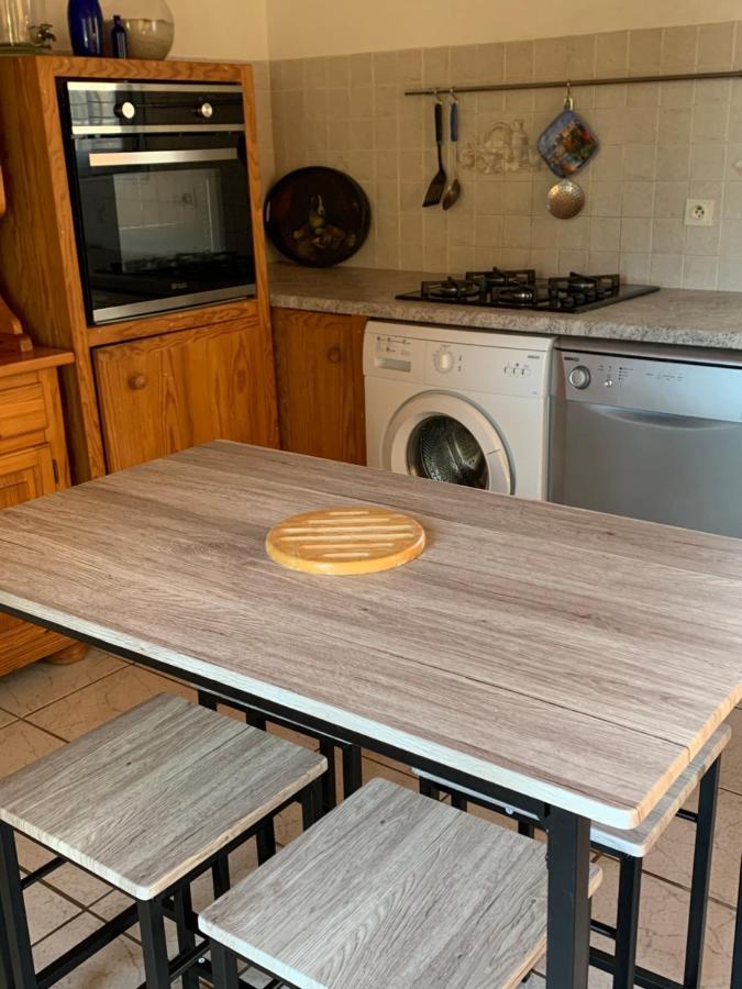Gite A Poggiale De Figari Figari  Kültér fotó